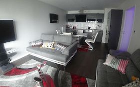 Bel appartement T2 près du lac avc un parking privé